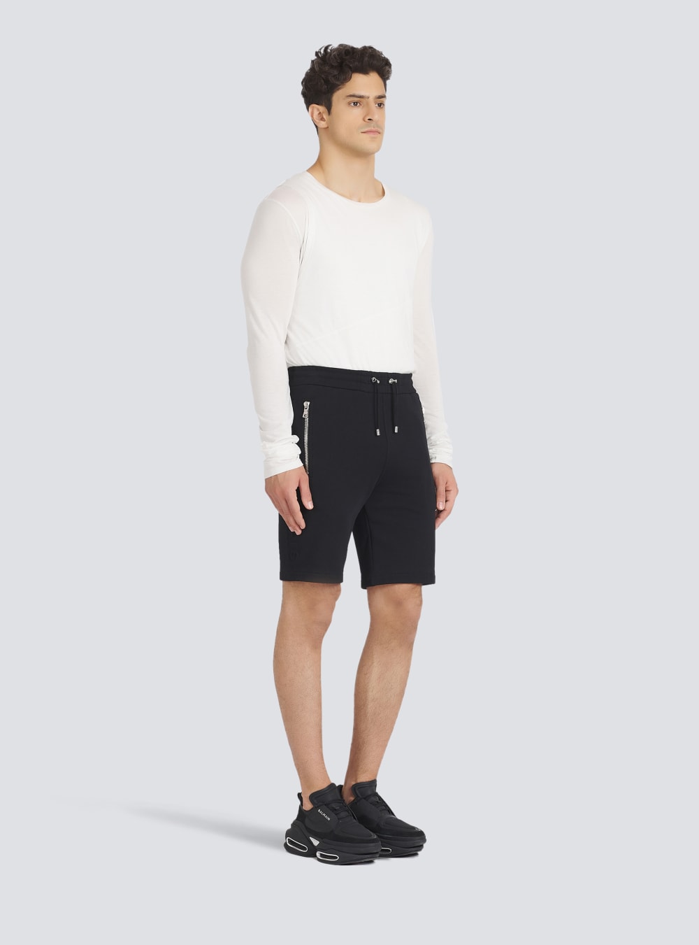 Men's Balmain Cotton With Embossed Logo Shorts Black | USA k8MyIUBh