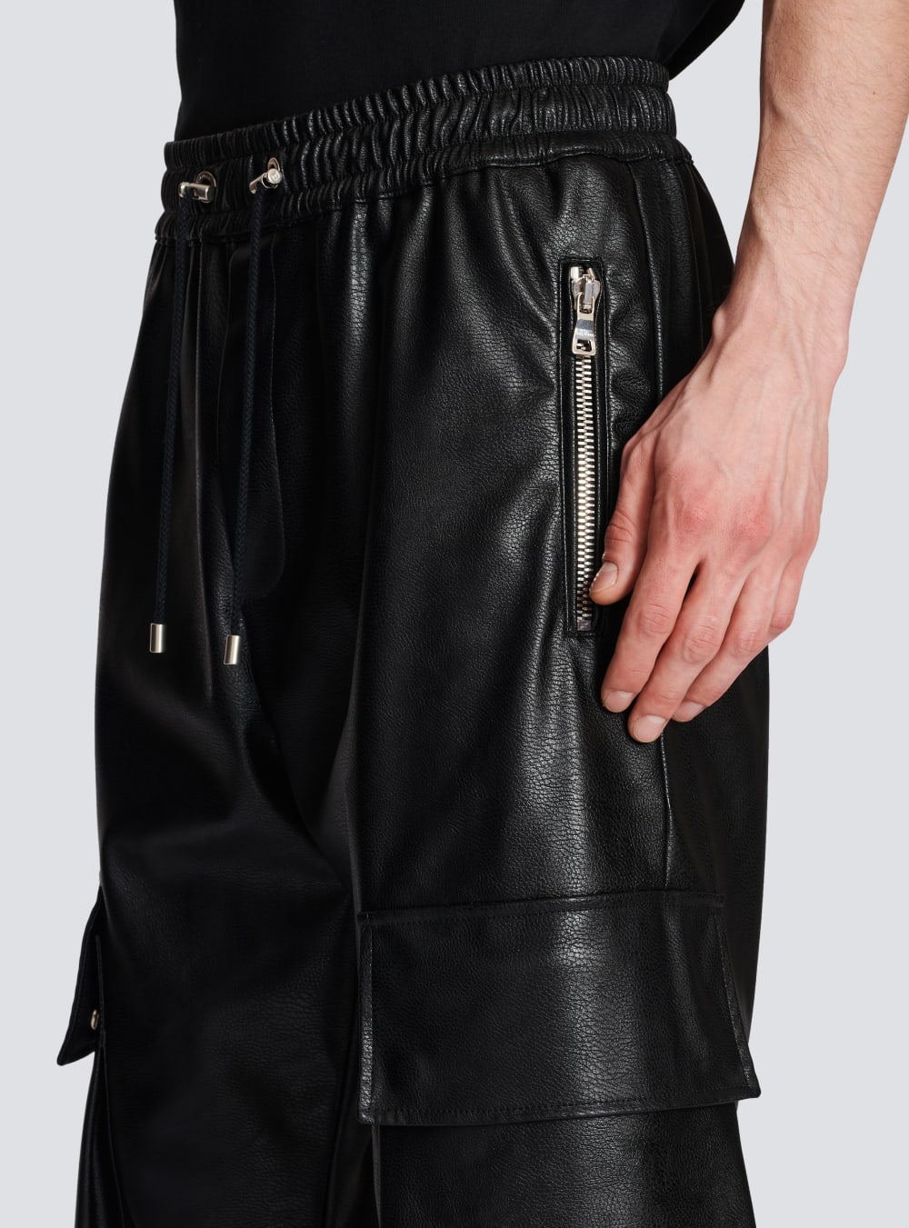 Men's Balmain Faux Leather Cargo Trousers Black | USA Hzn0hrve