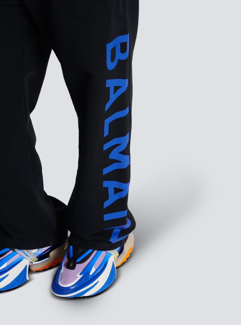 Men's Balmain Jogging In Eco-responsible Cotton With Logo Trousers Black | USA fS8JtCob