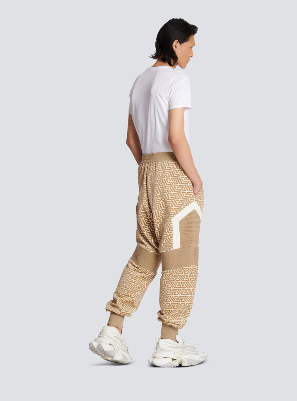 Men's Balmain Jogging With Printed Pyramid Monogram Trousers Beige | USA ASpJfris