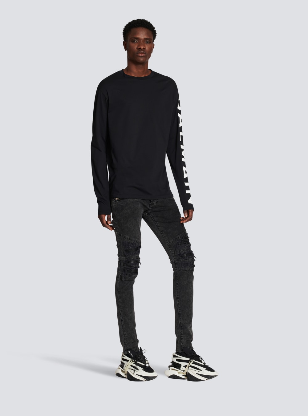 Men's Balmain Long-sleeved Cotton With Signature On Sleeve T Shirts Black | USA iF8OXVYf