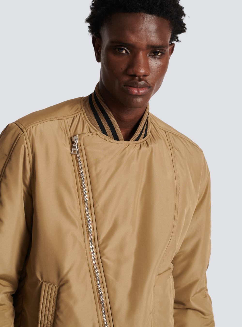 Men's Balmain Nylon Bomber With Printed Logo Jackets Khaki | USA WEnaFnvo