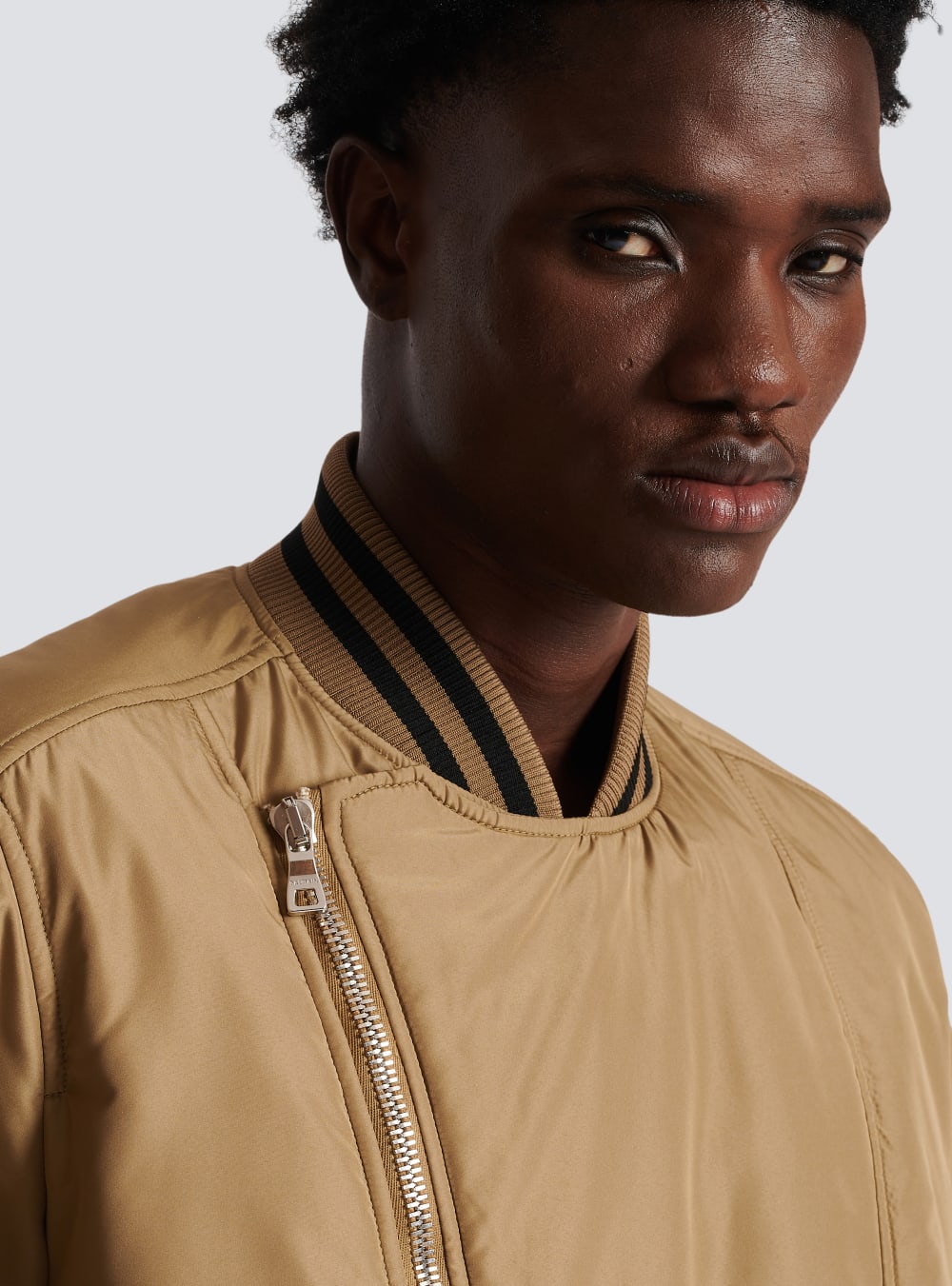 Men's Balmain Nylon Bomber With Printed Logo Jackets Khaki | USA WEnaFnvo