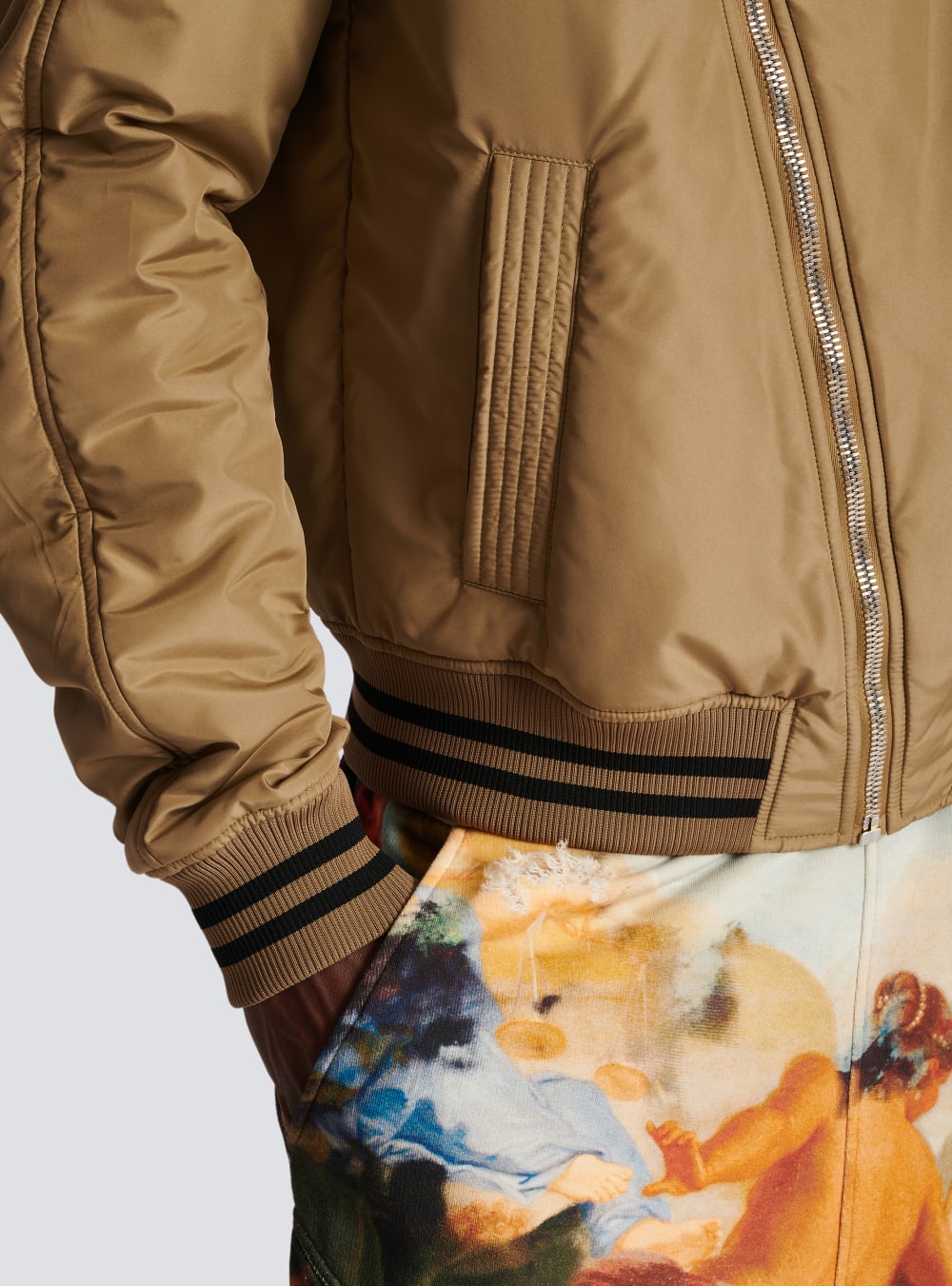 Men's Balmain Nylon Bomber With Printed Logo Jackets Khaki | USA WEnaFnvo