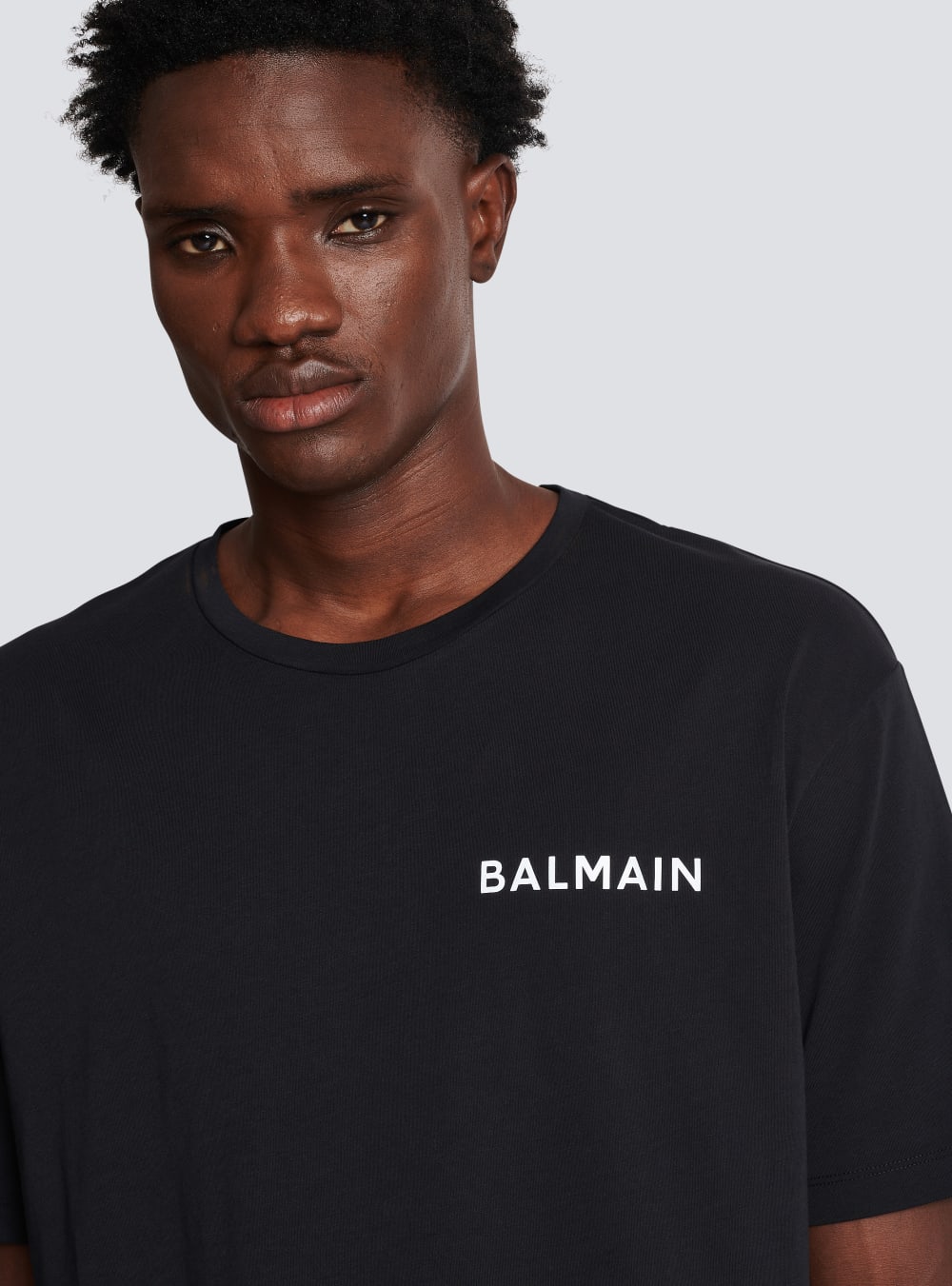 Men's Balmain Oversized Cotton With Small Paris Logo T Shirts Black | USA PlcIEl0F