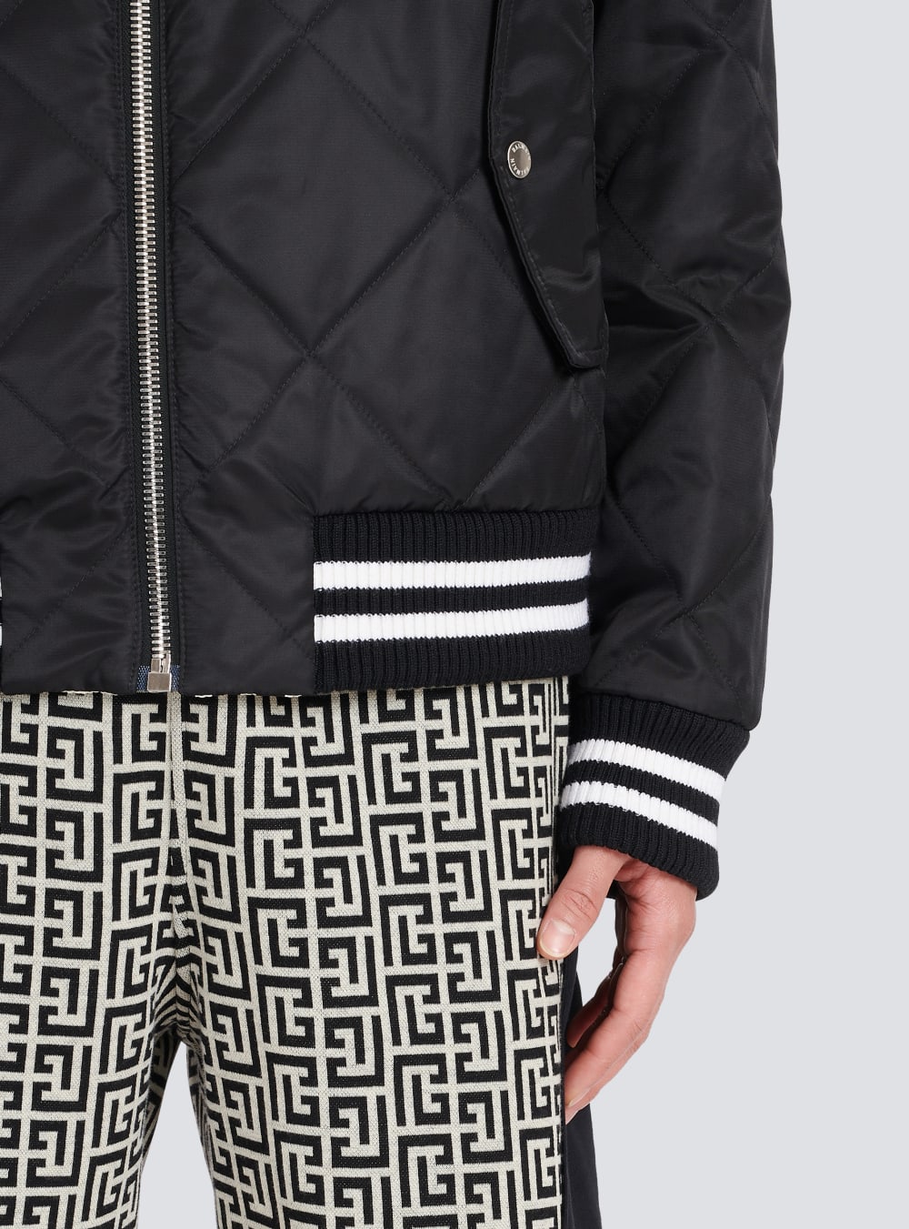 Men's Balmain Reversible Nylon Bomber With Maxi Monogram Jackets Black | USA 43tfCRQ8