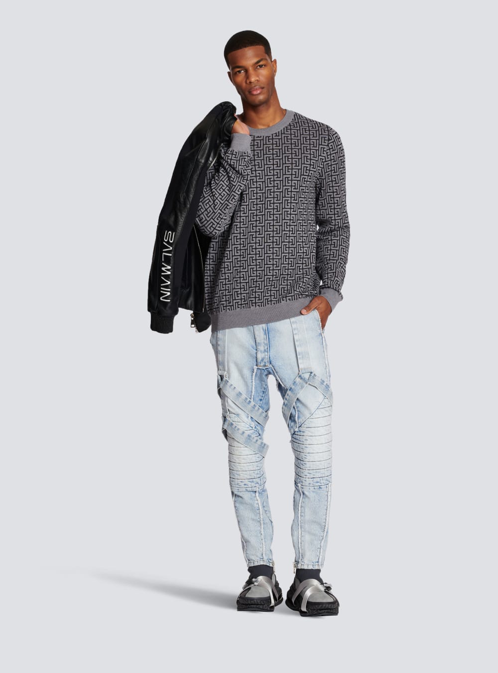 Men's Balmain Wool With Monogram Jumpers Grey | USA cFdRapU3