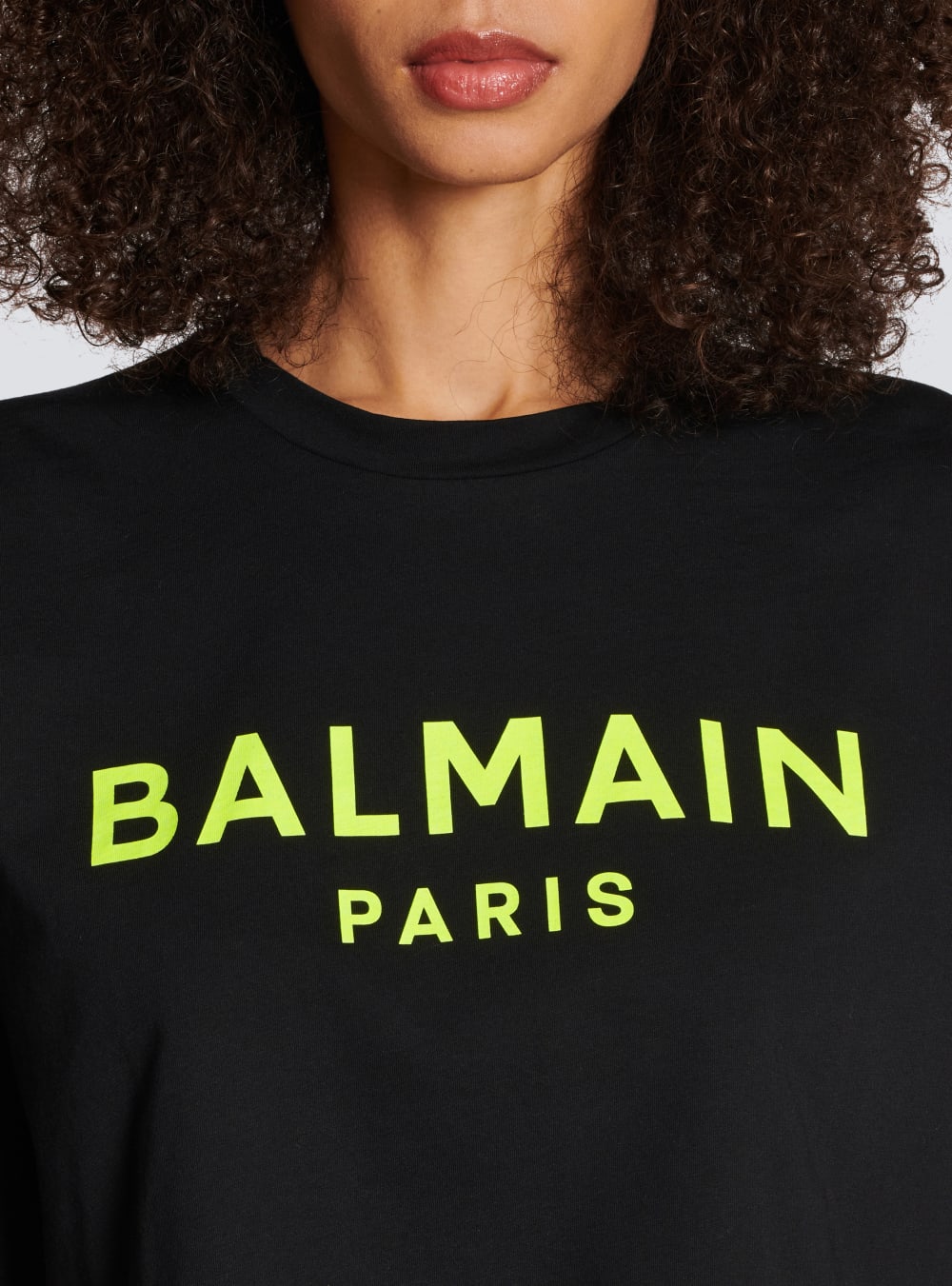 Women's Balmain Cropped Cotton With Logo Print T Shirts Yellow | USA 1HHmlIqK