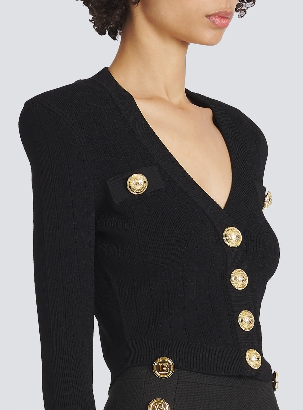 Women's Balmain Cropped Eco-designed Knit With Gold-tone Buttons Cardigan Black | USA GmnmdzOg