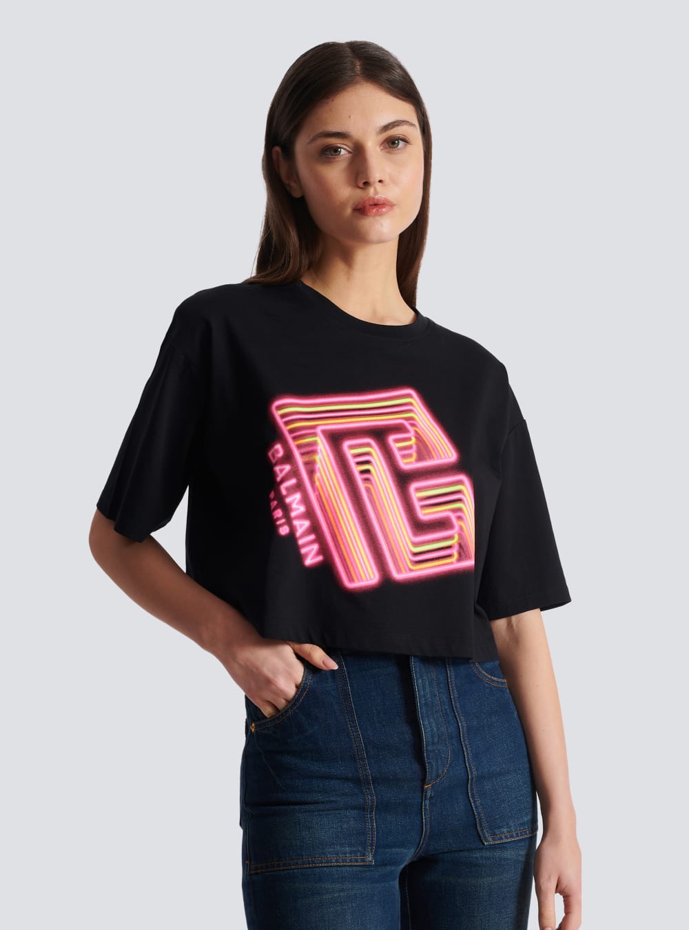 Women's Balmain Cropped With Neon Printed Labyrinth Logo T Shirts Black | USA 8kUX8Lp4