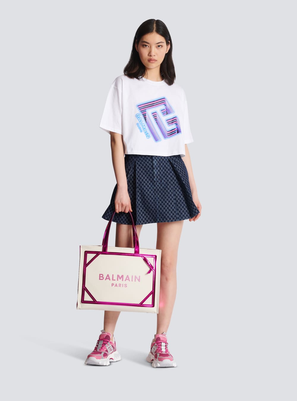 Women's Balmain Cropped With Neon Printed Labyrinth Logo T Shirts White | USA EObSeiZ2