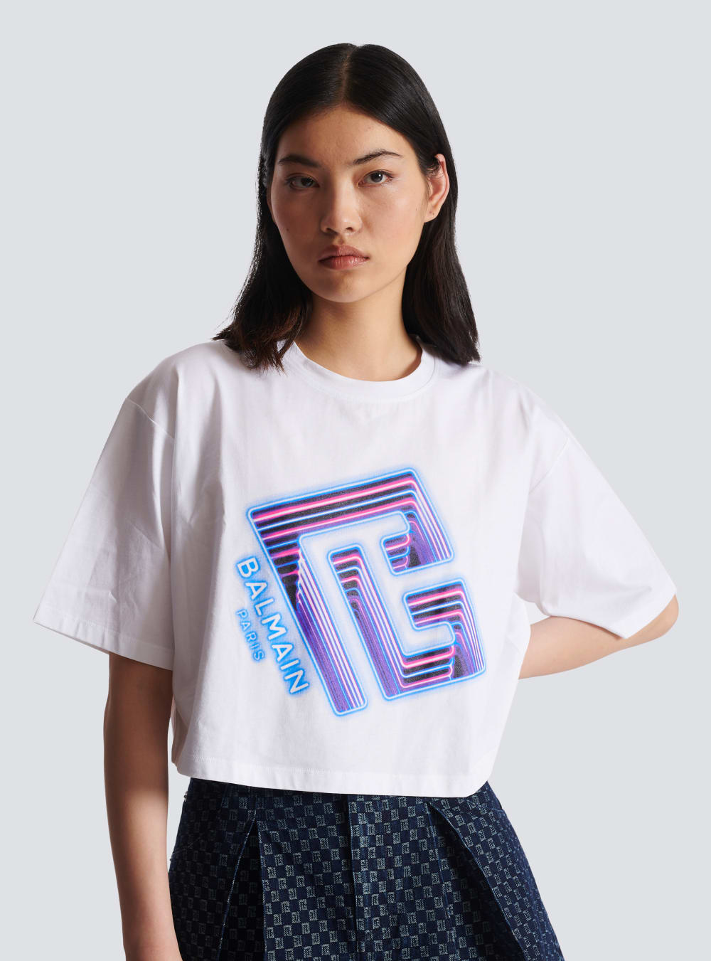 Women's Balmain Cropped With Neon Printed Labyrinth Logo T Shirts White | USA EObSeiZ2