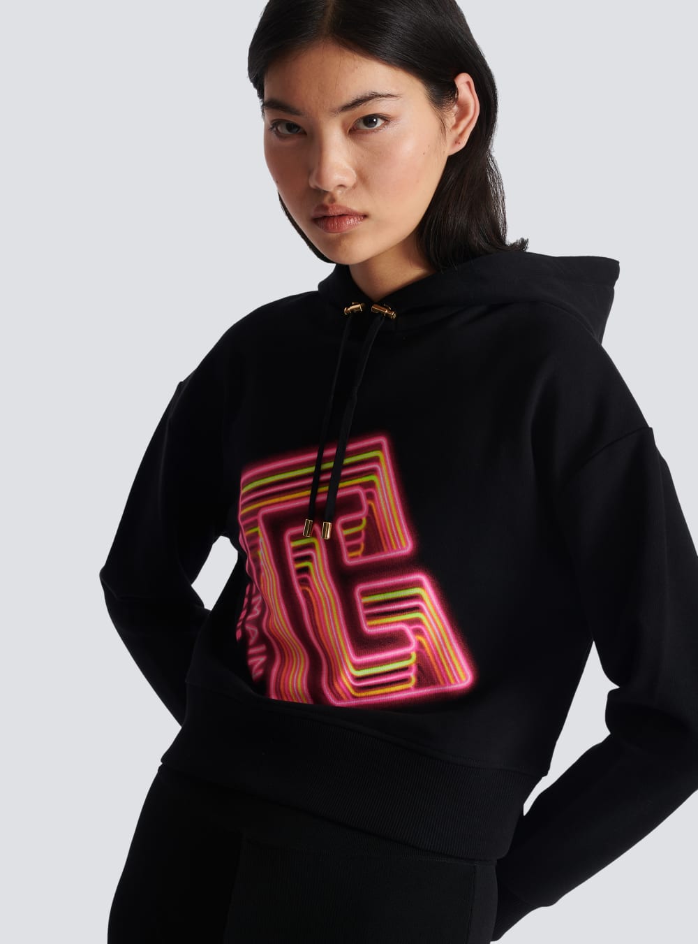 Women's Balmain Cropped With Neon Printed Labyrinth Logo Sweatshirts Black | USA fnlQdjua