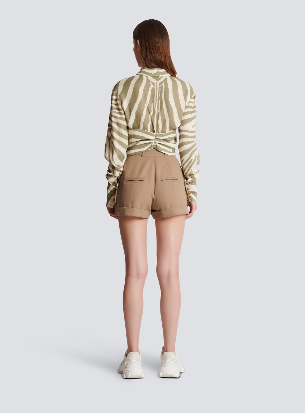 Women's Balmain Grain Of Powder Cargo Shorts Beige | USA BtIzDftW