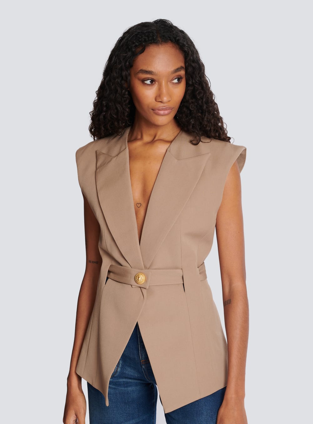 Women's Balmain Grain Of Powder Sleeveless Jackets Beige | USA n6eWRV7e