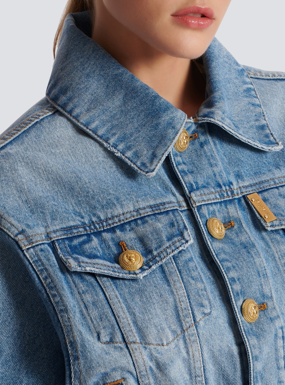 Women's Balmain Short In Faded Denim Jackets Blue | USA ZpJpdHfG